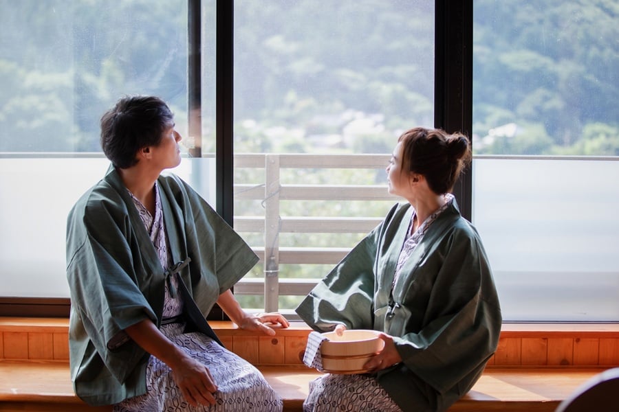 一緒にお風呂に入る夫婦は7割も！夫が妻と一緒に入りたい本当の理由