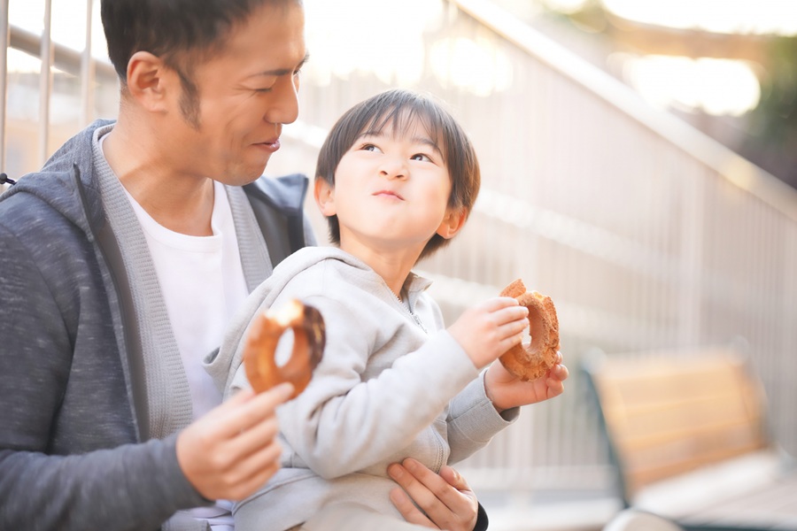 子供に甘い親はダメ？実は8割の父親が自覚していた本音をアンケート