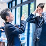 職場での学歴マウントがつらい…相手に振り回されないアドラー式対処法とは