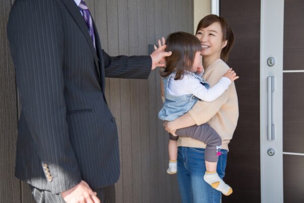 子育てと仕事の両立がしんどいなら、一人で抱えむのをやめよう