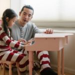 子供を褒めない子育てが正解？褒めすぎで起きる4つの副作用【アドラー式】